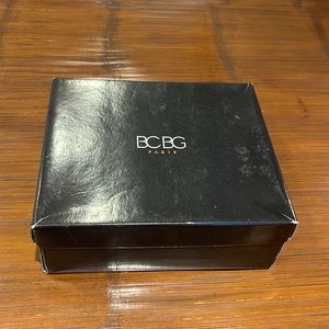 BCBG “Naomy” pumps, Size 6 1/2